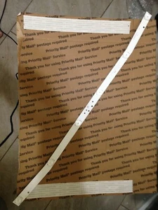 Tira de retroiluminación LED Proscan/Element CRH-K32K60030T020672M - Imagen 1 de 1