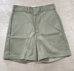 Dickies Mens Size 30 Relaxed Fit Khaki Shorts - Picture 1 of 8