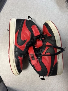 Nike Court Borough Red Black Swoosh sneakers Big Kid Size 5.5 Youth Used Great - Picture 1 of 13