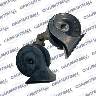1998-2001 Volkswagen Beetle High & Low Tone Note Signal Alarm Horn Pair E2-00884 - Image 1 of 4