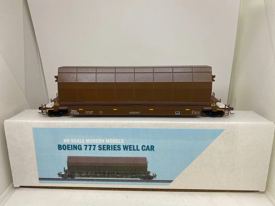 HO Scale Boeing 777 Skybox Well Car BNSF or TBCX custom, RTR - Image 1 of 4