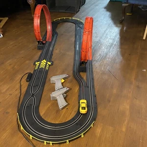 Juego de carreras eléctrico Artin Wireless Super 2 Looping Express Slot Car Porsche RARO - Imagen 1 de 10