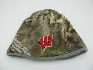 Wisconsin Badgers Winter Hat Reversible Camo Gray Adult One Size - Picture 1 of 6
