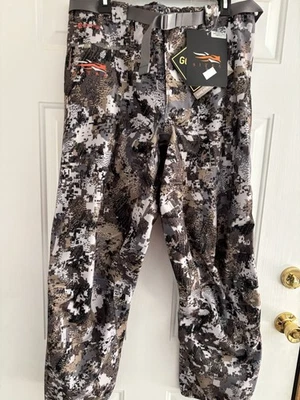 Sitka Downpour Pant Optifade Elevated II Men’s Size XL New With Tags. - Image 1 of 4
