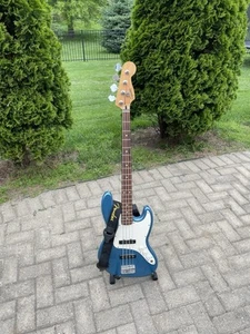 1998 Fender Jazz Bass Squier Series 4-String Bass Guitar Mexico Blue NICE!! - Picture 1 of 18