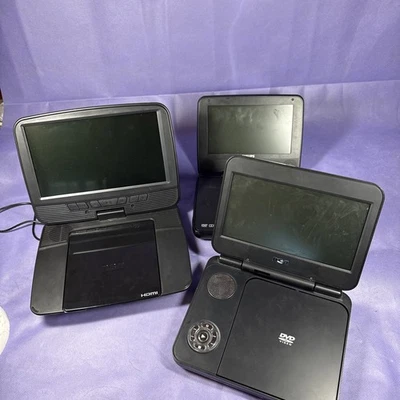 Lot Of 3 Portable DVD Players DRC98090, Philips PET74M/37, DRC6318E T4 - Image 1 of 4