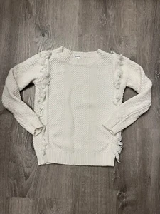 Girl’s Carter’s Cream Crewneck Sweater- Size 5- Pre-owned - Picture 1 of 4