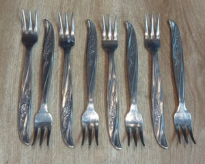 Juego De 8 Tenedores De Colección Castle Court Acero Inoxidable Brillo Rosa 5.5" Cóctel Camarones Oliva - Imagen 1 de 4