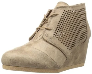 Qupid Women's Olee-32 Booties, Light Taupe, Size 8, NIB - Picture 1 of 7