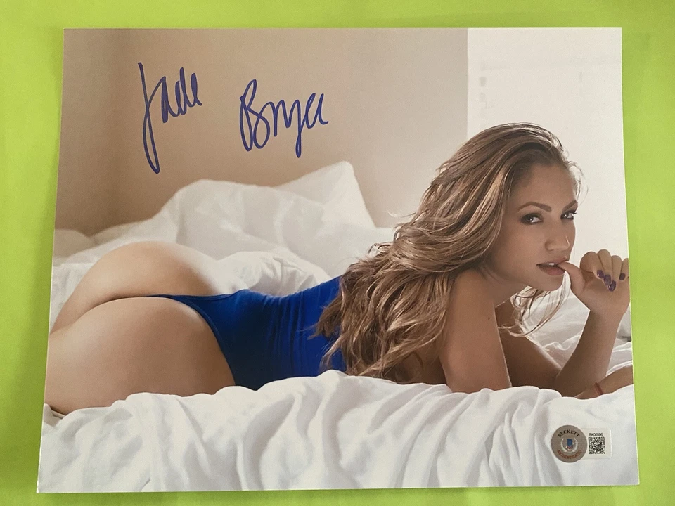 Foto 8x10 firmada por Jade Bryce. Certificado de autenticidad Beckett. Bellator MMA. Anillo niña. Playboy. A76 Foto 1 de 1