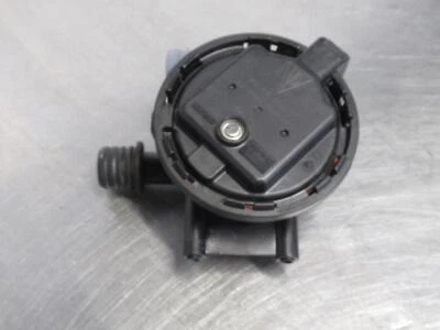 EB1399 2016 16 PORSCHE CAYMAN GT4 UNIDAD DE DETECCIÓN DE FUGAS EMISIONES EVAPORATIVAS Foto 1 de 4