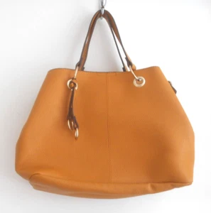 “F&F” GORGEOUS LARGE MUSTARD FAUX LEATHER TOTE HANDBAG & CHARM!!! - Picture 1 of 9