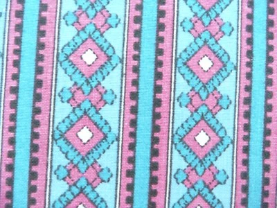 TISSU vintage ancien   à décors de rayures pour collection couture ou autre - Photo 1/4