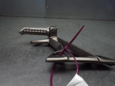 Kawasaki EX 300 EX300 Ninja 2013-2017 estribo lateral izquierdo y suspensión  Foto 1 de 4