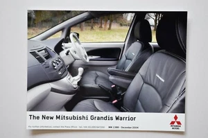 Foto de prensa de coche - Mitsubishi Grandis Warrior 2004 - interior - Imagen 1 de 1