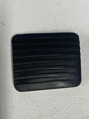 Cubierta de almohadilla de pedal de embrague/freno VW Rabbit Jetta Scirocco Mk1 genuina-823 721 173 Foto 1 de 2