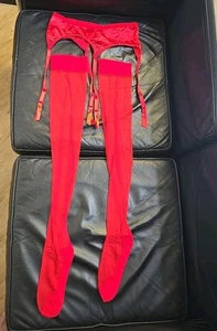 Silky Red Satin Style Suspender Belt S/M With 20D Stockings - Picture 1 of 5