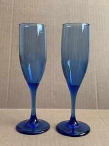 Set Of 2 Vintage Cobalt Blue Wine Glasses Stemware 8.25” H - Picture 1 of 6
