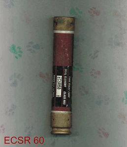 ECSR60 FUSIBILE RITARDO TEMPORALE ECSR 60 FUSIBILE 600 VOLT 60 AMP EDISON - Foto 1 di 2