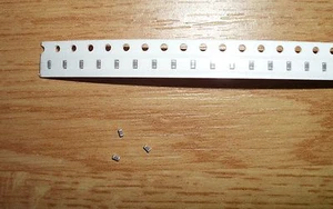 400x SMD 0603 Kondensator 33pF 50V C0G 5% MLCC SAMSUNG CL10C330JB8NNNC - Bild 1 von 2