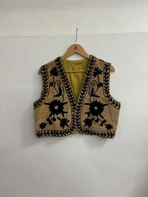 Chaqueta sin mangas hecha a mano Suzani, chaleco Suzani, chaqueta bordada floral Foto 1 de 4