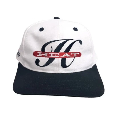 Nueva gorra vintage Miami Heat NBA Snapback TEI Script blanca Foto 1 de 4