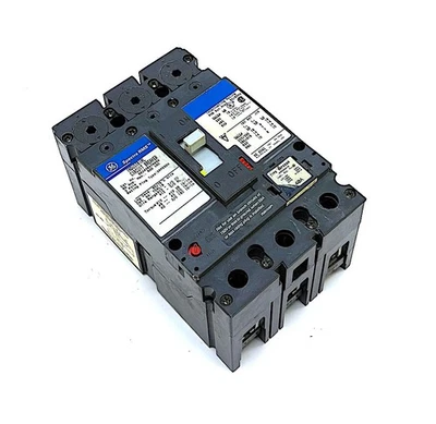 Disyuntor General Electric SEDA36AT0060 3 polos 60 amperios 600 vacío Foto 1 de 4