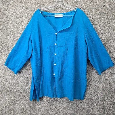 Camisa para mujer First Issue cuello en V botón ligero azul X-grande medida Foto 1 de 4