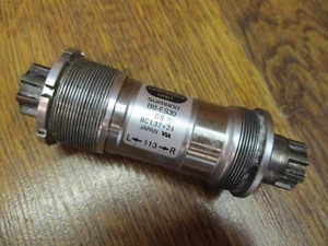 SHIMANO BB-ES30 68 x 113 ENGLISH THREADED HOLLOWTECH BOTTOM BRACKET - Picture 1 of 4