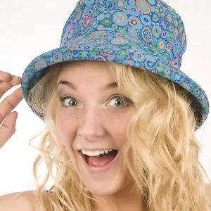 Puffin Gear Garden Retreat Blue Rare Slouch Wired Solarweave SPF Fun Sun Hat NWT - Foto 1 di 2