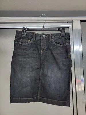 Falda de jean converse One Star Circa 1974 para mujer 4 de mezclilla oscura desgastada Foto 1 de 4