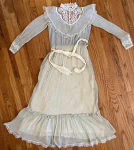 VTG Gunne Sax by Jessica McClintock Dress Sheer Blue Lace Pearl Size 9 Cottage - Picture 1 of 23