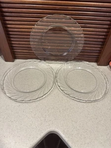 Arcoroc Glass Salad Plates Clearbrook Pattern -Set of 3 - Picture 1 of 7