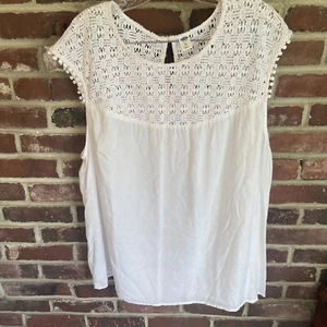 Old Navy Crochet Lace Sleeveless Top XL Beachy Casual - Picture 1 of 5