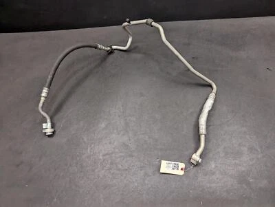 Mangueira de sucção de refrigerante A/C 2018 Audi Q3 8U0820743M 2015 2016 2017 - Imagem 1 de 4