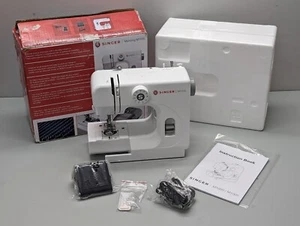 SINGER M1000 Mend & Sew Mending Sewing Machine New Old Stock Open Box F*S - Picture 1 of 13