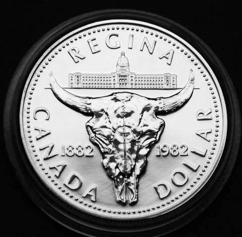 1982 silver BU $1 celebrating the founding of Regina Cover