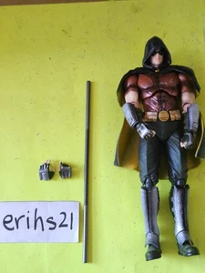 Play Arts KAI Batman Arkham City No. Figura de acción 3 ROBIN 9" pulgadas - Imagen 1 de 9