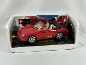 Modelo fundido a presión Burago escala 1/18 Porsche 911 Carrera Cabriolet - en caja roja - Imagen 1 de 11
