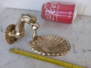 Herrajes de inodoro vintage en soporte de disco de jabón de latón bonita forma de pájaro y concha - Imagen 1 de 20
