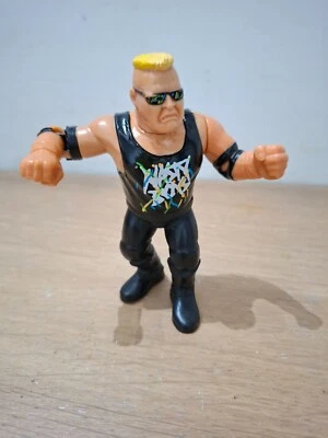 WWF Wrestling Brian Knobbs biondo Nasty Boy HASBRO Titan Sports 90 mossa ok - Immagine 1 di 4