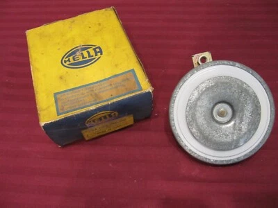 Nuevo de Lote Antiguo Hella 6 Voltios Bocina VW Volkswagen Beetle Ghia - 1966 Foto 1 de 4