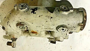 DETROIT DIESEL WATER COOLED MARINE 6V-71/6V-92EXHAUST MANIFOLD 3 PORT # 8922097 - Picture 1 of 5