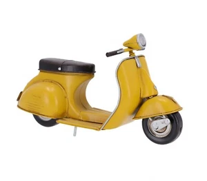 Modell IN Zinn Von Einer Vespa Piaggio Gelb Degli Jahre '60 Eisen Sammlung - Bild 1 von 5
