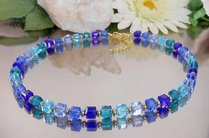Funkelndes Collier facettierte Kristall Glas Blau Türkis Petrol - Würfelkette - Bild 1 von 5