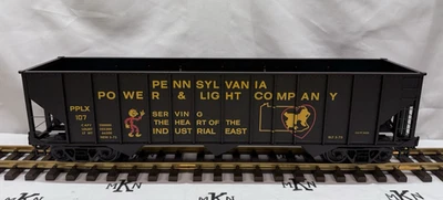 Aristo Craft 41497S-C Pennsylvania Power Light Co. 3 Bay 100 Ton Hopper G Scale - Image 1 of 4