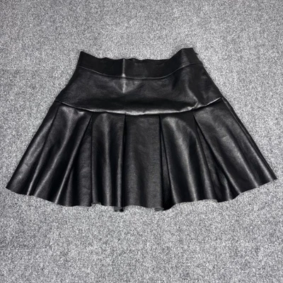 Moda Nova Falda Plisada Negra Imitación Cuero con Pantalones Cortos Incorporados Talla M Foto 1 de 4