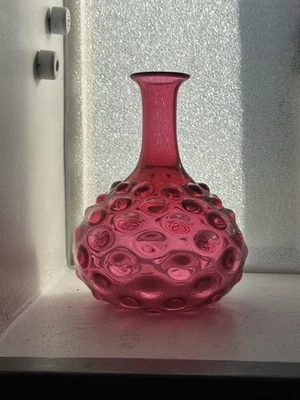 Jarra de vidrio soplado pontillado Hobnail rojo rubí jarra arándano raro Foto 1 de 4