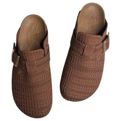 Skechers Clogs Women’s Size 8 Brown Relaxed Fit: Arch Fit Granola Too Late - Image 1 of 4