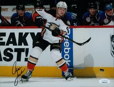 Cam Fowler Anaheim 鸭子签名 8 x 10 哑光照片 JSA 认证 — 第 1/2 张图片